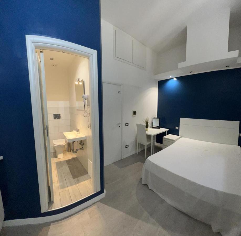Boutique Rooms Рим Экстерьер фото