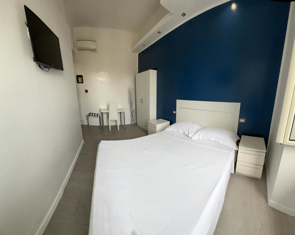 Boutique Rooms Рим Экстерьер фото